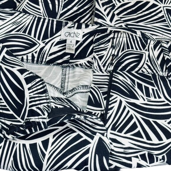 CACHE Women's Shorts Polyester Geometric Black White Wide banded Waist Size 4 - Picture 6 of 10